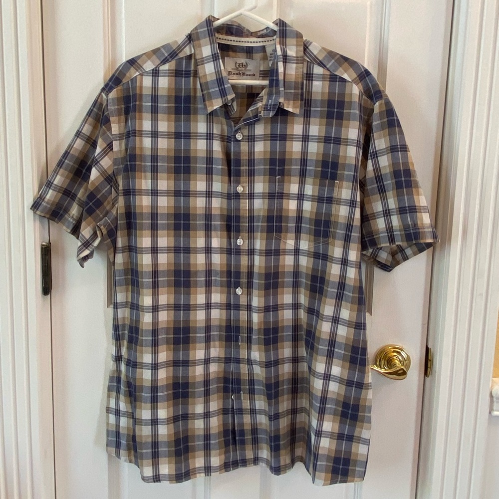 Men’s Short Sleeve Button Down Shirt